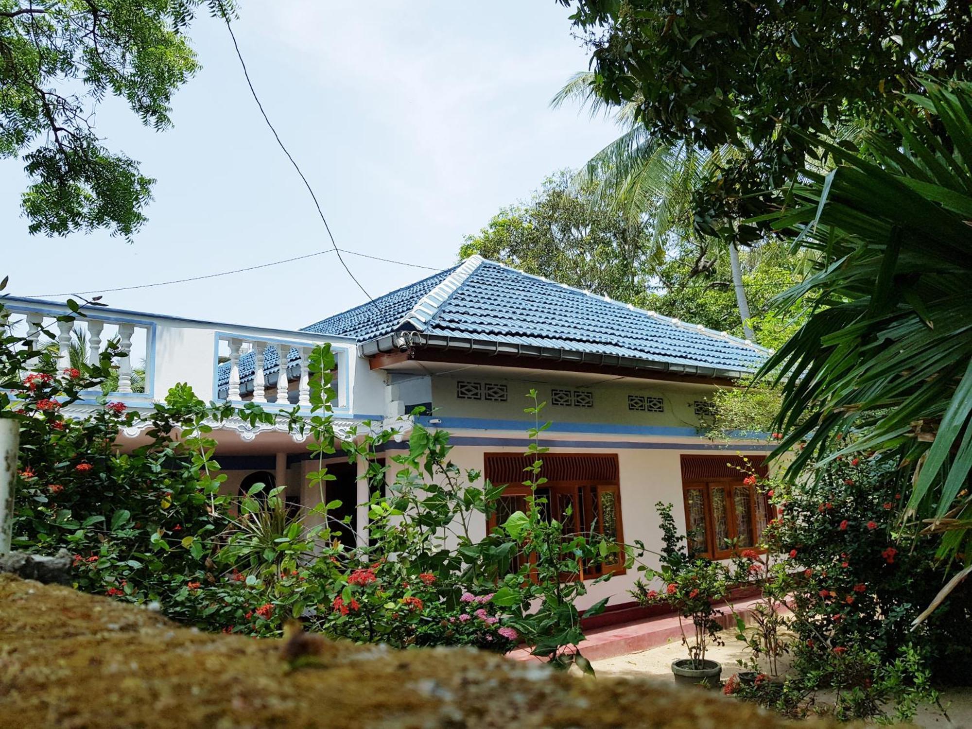 Breeze Guest House Trincomalee Exteriér fotografie